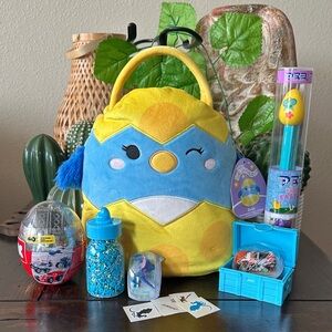 SQUISHMALLOWS Easter Basket Blue & Yellow Easter Chick Plush Tote Accessory Set